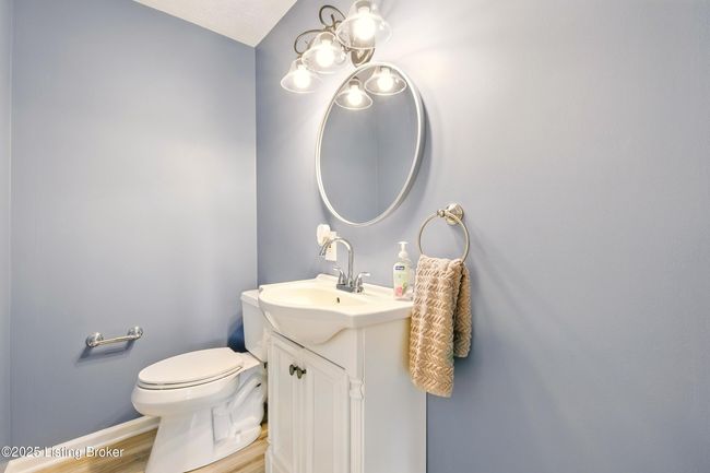 1717 Stricker Rd, House other with 5 bedrooms, 5 bathrooms and null parking in Memphis IN | Image 36
