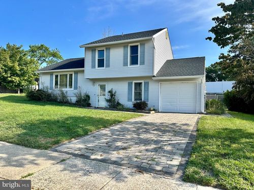 48 Georgetown Blvd, Barnegat, NJ, 08005-1830 | Card Image