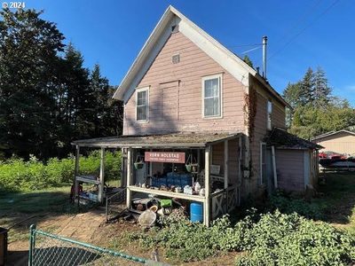 541 Nw Churchman, House other with 3 bedrooms, 1 bathrooms and null parking in Willamina OR | Image 1