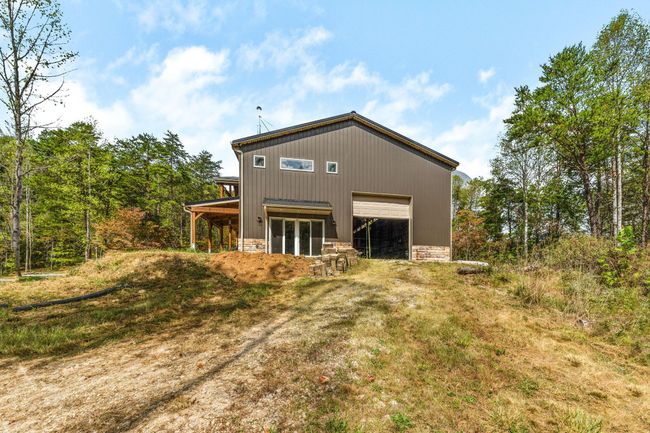 13427 State Route 374, House other with 3 bedrooms, 3 bathrooms and null parking in Rockbridge OH | Image 11