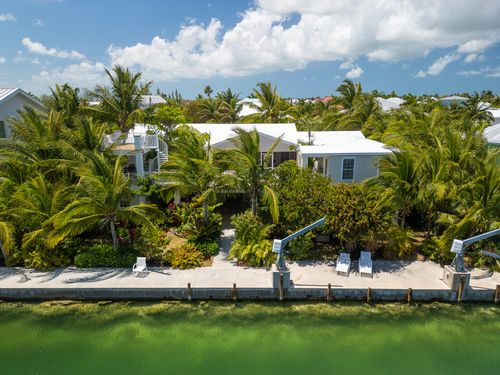 17054 Coral Drive, Sugarloaf Key, FL, 33042 | Card Image