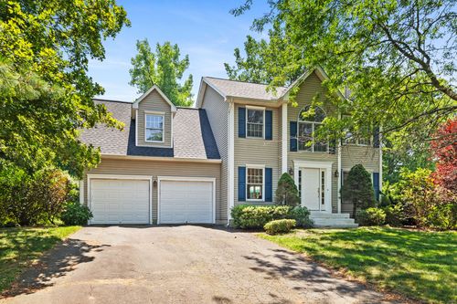 78 Walek Farms Rd, Manchester, CT, 06040-7085 | Card Image