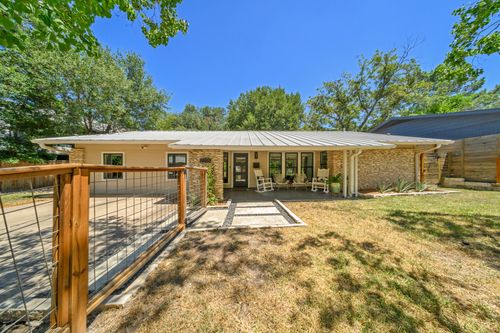 2215 Alta Vista Ave, Austin, TX, 78704-5226 | Card Image