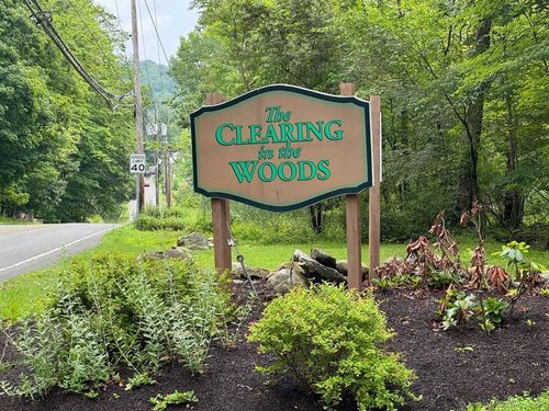102 Drew Ln, Carmel, NY, 10512-3746 | Card Image