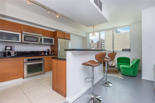 apt-502-244 Biscayne Blvd, Miami, FL, 33132-2327 | Card Image