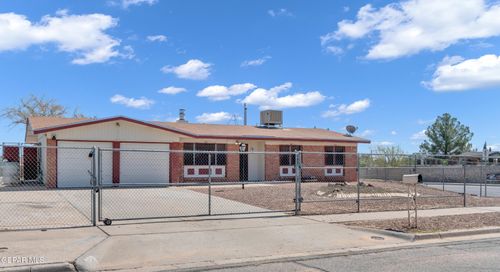 3400 Brookrock St, El Paso, TX, 79935-1204 | Card Image