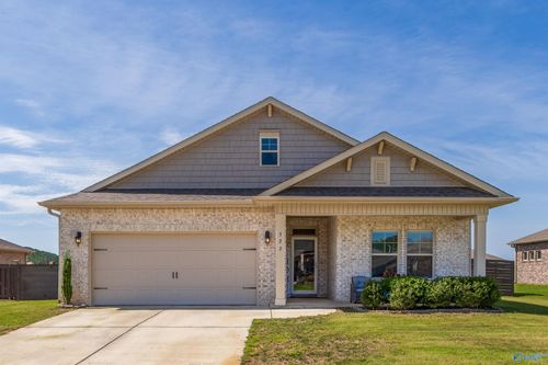 322 Jackson Point Cir, Huntsville, AL, 35811-4005 | Card Image