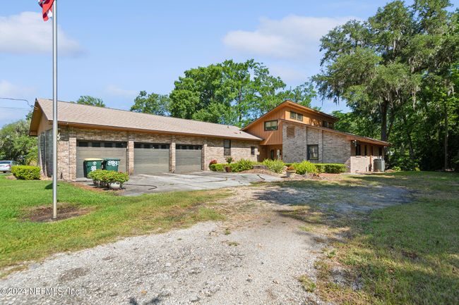 8833 Sanchez Road, House other with 3 bedrooms, 3 bathrooms and null parking in Jacksonville FL | Image 3