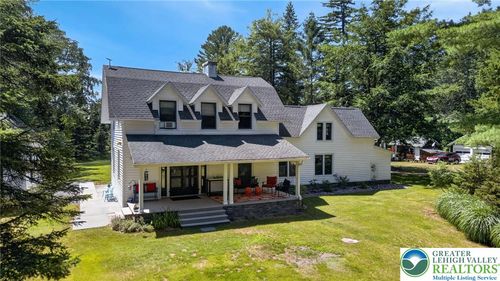 71 Ursus Dr, Gouldsboro, PA, 18424-8203 | Card Image
