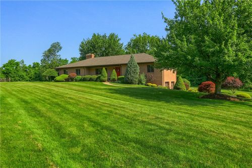 1301 Oakridge Road, South Fayette, PA, 15057 | Card Image