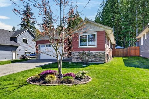 3028 Swanson St, Courtenay, BC, V9N0C9 | Card Image
