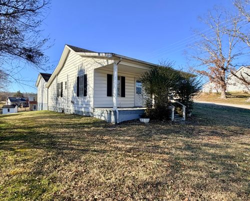 553 Mcguire Ave, Beattyville, KY, 41311-9064 | Card Image