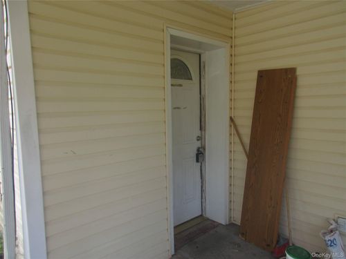 1-121 Clove Ave, Haverstraw, NY, 10927-1834 | Card Image