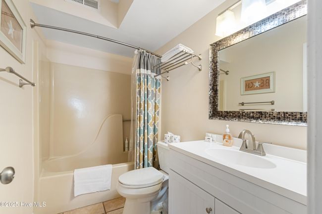 UNIT-2611 - 2000 New River Inlet Rd, Condo with 2 bedrooms, 2 bathrooms and null parking in N Topsail Beach NC | Image 17