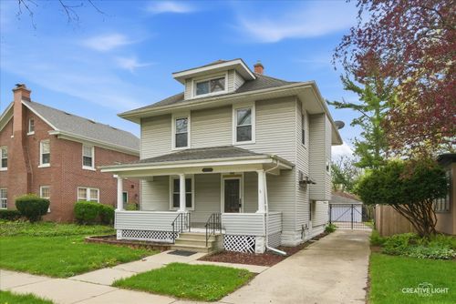 906 Garfield Ave, Aurora, IL, 60506-4953 | Card Image