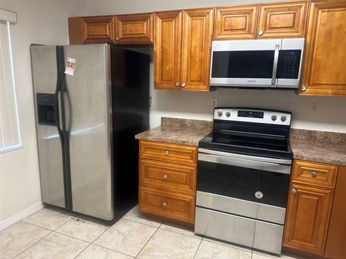 50-11150 W Sample Rd, Coral Springs, FL, 33065-2615 | Card Image