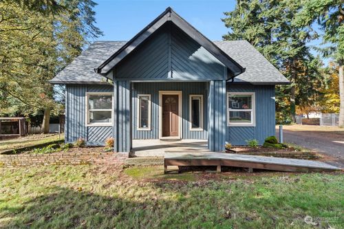 1602 Se Ellsworth Rd, Vancouver, WA, 98664-5136 | Card Image