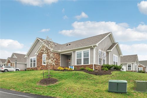 1501 Highland Dr, Finleyville, PA, 15332-9675 | Card Image