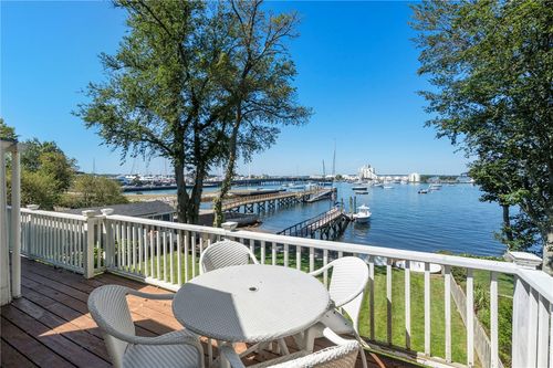 unit-3-58 Washington St, Newport, RI, 02840-1593 | Card Image