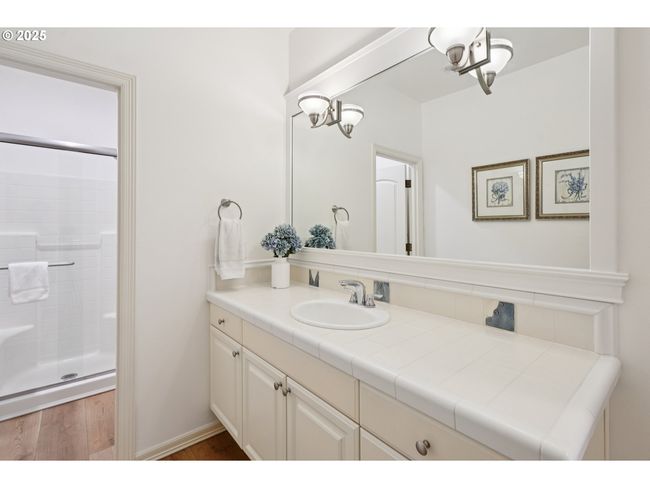 1488 Sw 17 Th Ct, House other with 5 bedrooms, 4 bathrooms and 3 parking in Gresham OR | Image 27