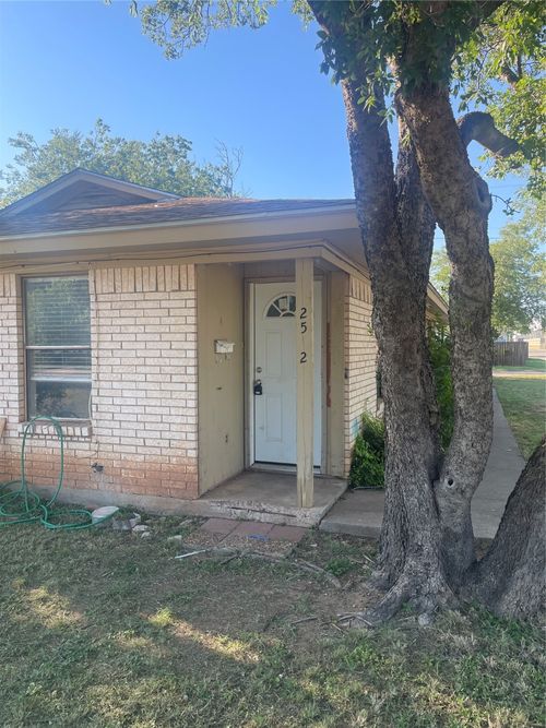 2502 S 19th St, Abilene, TX, 79605-5269 | Card Image