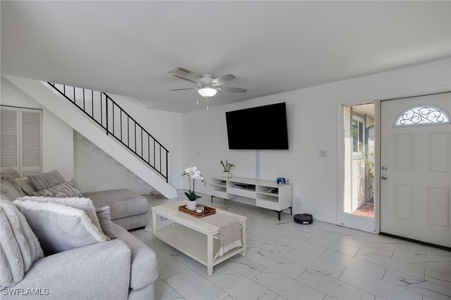 APT-2 - 3297 Royal Canadian Trce, Condo with 2 bedrooms, 2 bathrooms and null parking in Fort Myers FL | Image 8