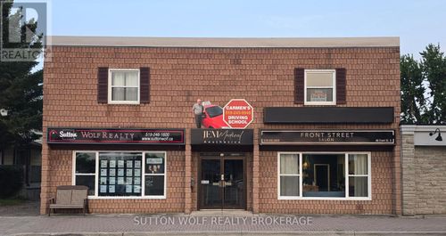 48 Front St E, Strathroy, ON, N7G1Y6 | Card Image