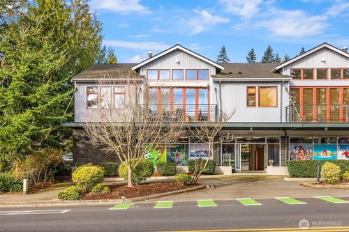 107-107 Jacolet Ln Nw, Bainbridge Island, WA, 98110-2744 | Card Image