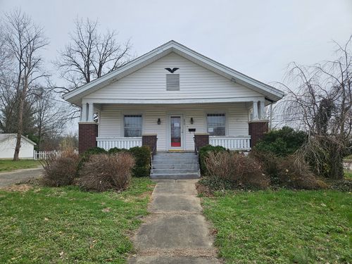 600 N 1st St, Fairfield, IL, 62837-2446 | Card Image