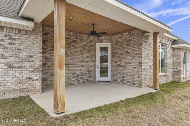 52-web-or-mls-202 Lizzy-63 | Image 58
