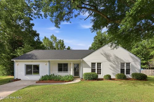 109 Corral Way, Jacksonville, NC, 28546-9698 | Card Image