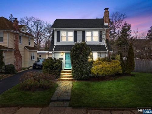 80 Clairmont Ave, Westwood, NJ, 07675-2839 | Card Image