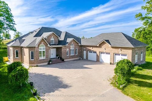 5246 Beech Grove Sideroad, Caledon East, ON, L7K0M6 | Card Image