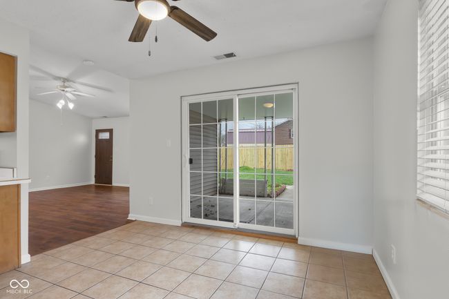 2770 Two Worlds Dr, Condo with 2 bedrooms, 2 bathrooms and null parking in Columbus IN | Image 20