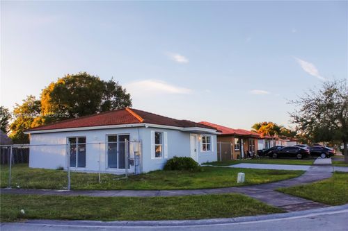 25860 Sw 127th Pl, Homestead, FL, 33032-9165 | Card Image