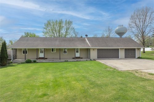 1116 E 6th St, Vinton, IA, 52349-2328 | Card Image