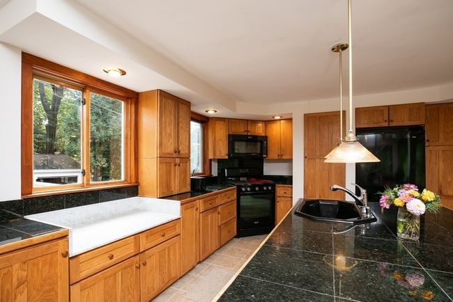 59 Dodges Row, House other with 3 bedrooms, 3 bathrooms and 6 parking in Wenham MA | Image 12