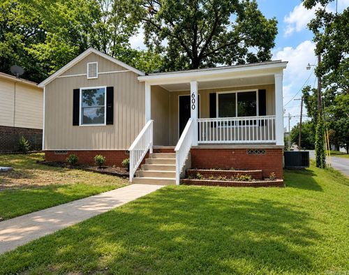 600 S Maple St, Little Rock, AR, 72205-5654 | Card Image
