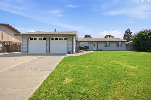 5915 W Victoria Ave, Kennewick, WA, 99336-1314 | Card Image