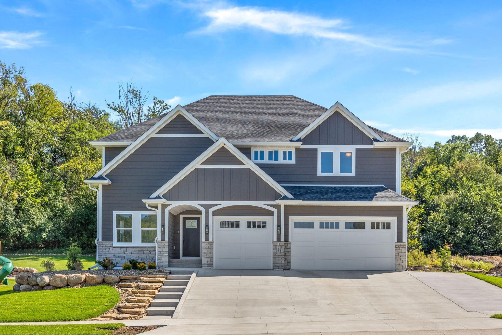 Cassidy Ridge Dr, Rochester, MN 55906