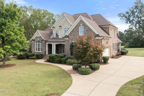 9008 Chelsea Dr, Raleigh, NC, 27603-8134 | Card Image
