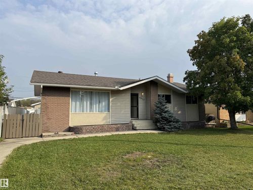 4872 54 Ave, Drayton Valley, AB, T7A1C4 | Card Image