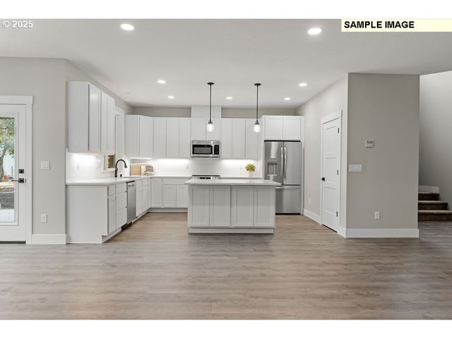 2522 Ne 51 St St, House other with 3 bedrooms, 2 bathrooms and 2 parking in Vancouver WA | Image 7