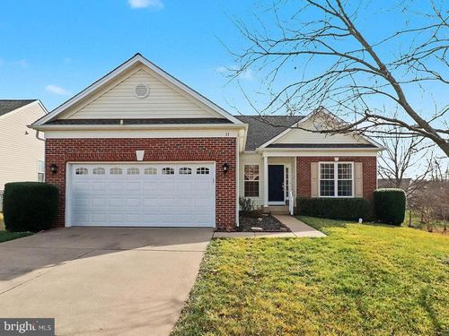 11 Carson Dr, FREDERICKSBURG, VA, 22406-8424 | Card Image