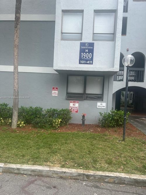 apt-106-1900 N Congress Ave, West Palm Beach, FL, 33401-1643 | Card Image