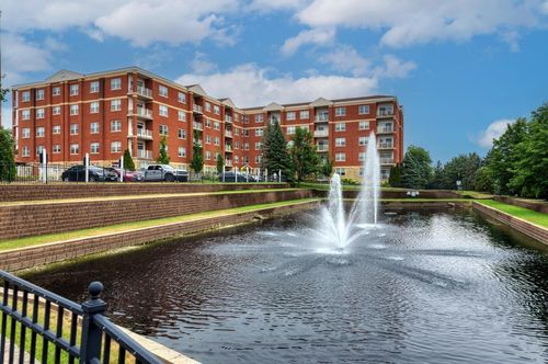 211-1 Itasca Pl, Itasca, IL, 60143 | Card Image