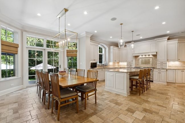 2239 Sheridan Rd, Home with 4 bedrooms, 8 bathrooms and null parking in Highland Park IL | Image 10