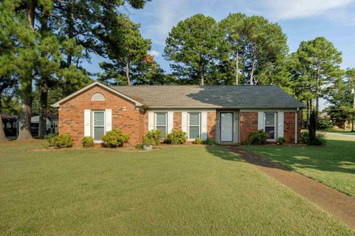 709 Burroughs Ave, Muscle Shoals, AL, 35661 | Card Image