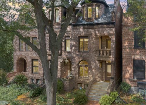 505 Holly Ave, Saint Paul, MN, 55102-2207 | Card Image