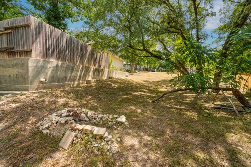 4808 Brook Creek Cv, Austin, TX, 78744-3031 | Card Image